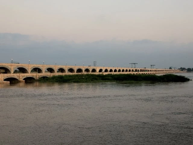 IRSA okays 15% Kharif shortfall